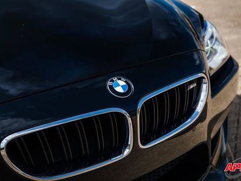 Used 2013 BMW M6 Convertible RWD image 25