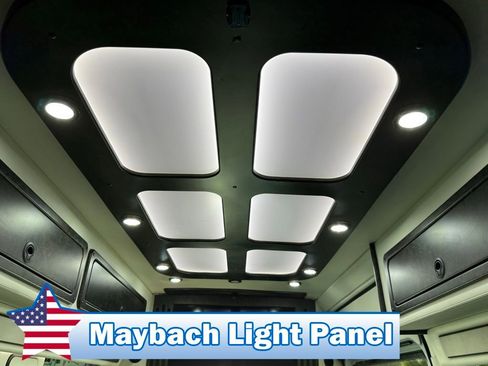 Used 2019 Mercedes-Benz Sprinter 170 w/ Driver Convenience Package image 3