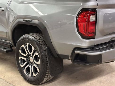Used 2024 GMC Canyon AT4 w/ AT4 Premium Package image 11