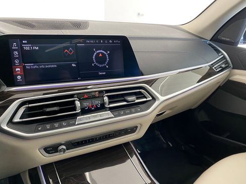 Used 2019 BMW X7 xDrive50i image 25