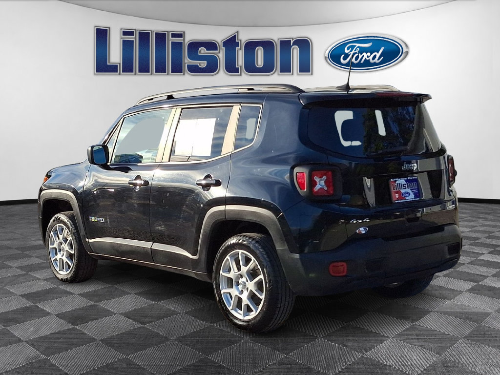 Used 2022 Jeep Renegade Latitude AWD/4WD image 6