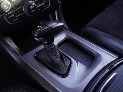 Used 2019 Dodge Charger R/T w/ Plus Group image 18