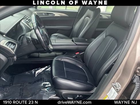 Used 2018 Lincoln MKZ Premiere AWD/4WD image 11