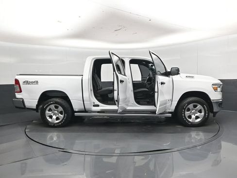 Used 2024 RAM 1500 Big Horn AWD/4WD image 58