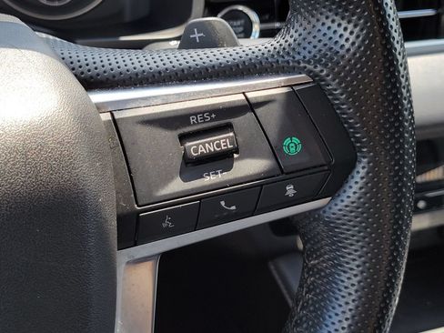 Used 2024 Mitsubishi Outlander SE FWD image 30