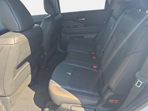 Used 2025 Nissan Pathfinder Platinum w/ Cargo Package FWD image 14