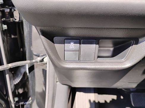 Used 2024 Honda HR-V LX image 29