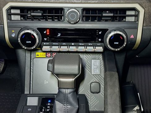 New 2026 Toyota Tacoma Limited AWD/4WD image 10