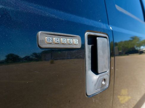 Used 2004 Ford F250 Lariat image 13