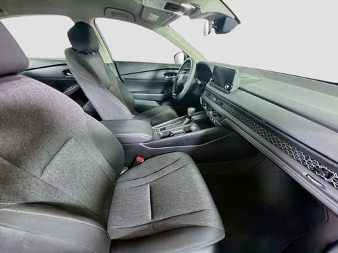 Used 2025 Honda Accord LX image 28