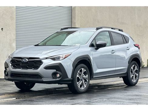 Used 2026 Subaru Crosstrek 2.0i Premium image 8