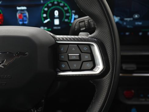 Used 2025 Ford Mustang GT Premium RWD image 20