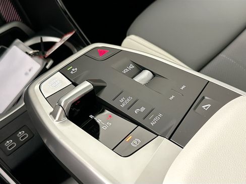 New 2026 BMW X2 xDrive28i w/ Technology Package image 16