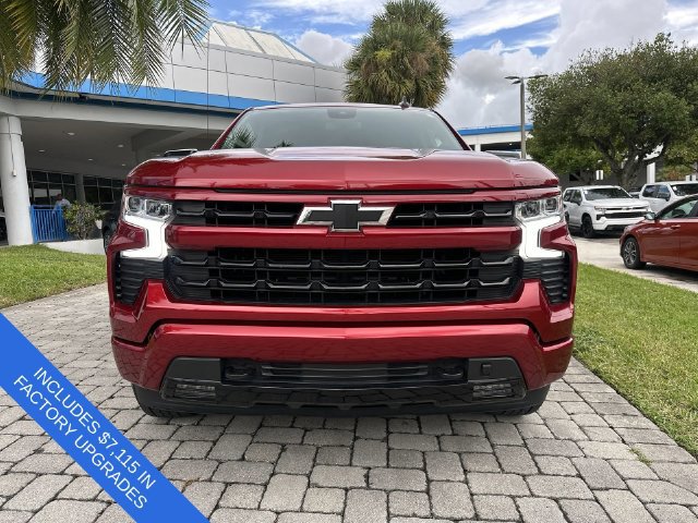 Used 2025 Chevrolet Silverado 1500 RST w/ Convenience Package II RWD image 19