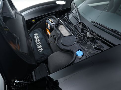 Used 2006 Ford GT image 37