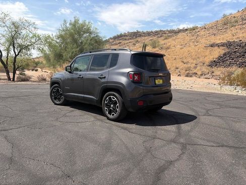 Used 2017 Jeep Renegade Sport w/ Power & Air Group FWD image 7