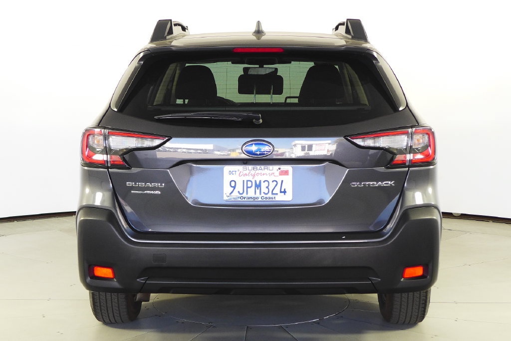 Certified 2024 Subaru Outback Premium AWD/4WD image 9