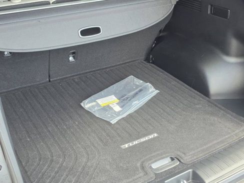 Used 2025 Hyundai Tucson SEL image 8