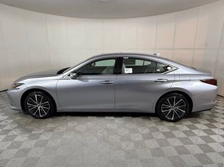 New 2025 Lexus ES 350 w/ Premium Package video 3