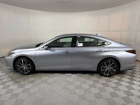 New 2025 Lexus ES 350 w/ Premium Package image 3