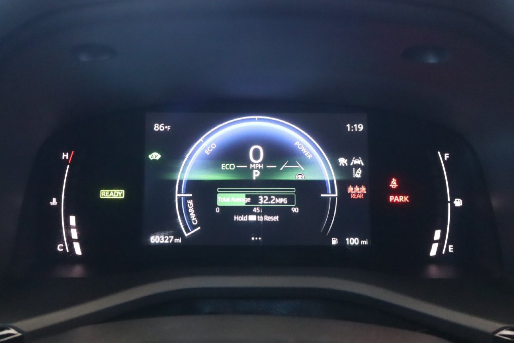 Used 2025 Toyota Camry SE FWD image 21
