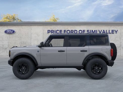 Used 2026 Ford Bronco Big Bend w/ Black Diamond Package AWD/4WD image 3