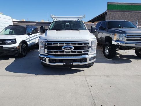 New 2024 Ford F350 XL w/ XL Chrome Package image 2