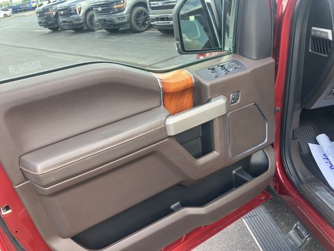 Used 2018 Ford F150 King Ranch w/ Equipment Group 601A Luxury AWD/4WD image 15
