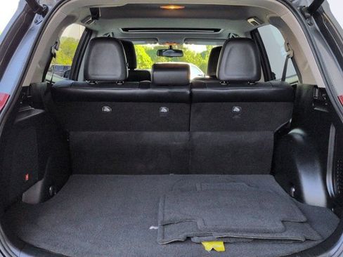 Used 2013 Toyota RAV4 Limited AWD/4WD image 17