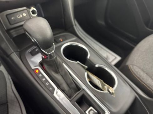Used 2024 Chevrolet Equinox LT AWD/4WD image 44