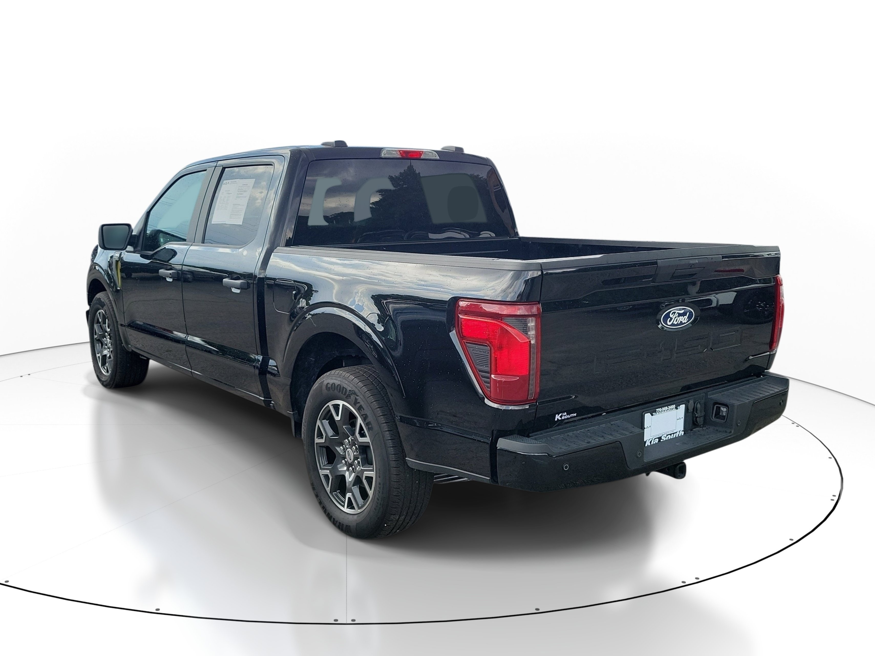 Used 2024 Ford F150 STX RWD image 4