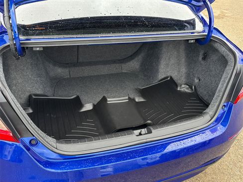 Used 2022 Honda Accord Sport image 9