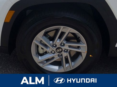 New 2025 Hyundai Tucson SE image 10
