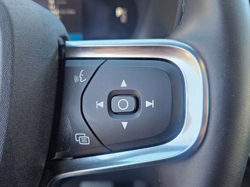 Certified 2023 Volvo C40 P8 Recharge Ultimate image 20