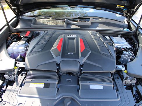 New 2026 Audi SQ8 Prestige image 34