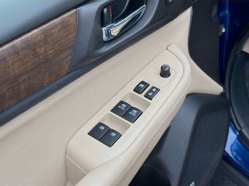 Used 2016 Subaru Outback 3.6R Limited image 21