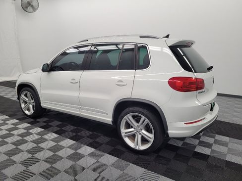 Used 2016 Volkswagen Tiguan R-Line FWD image 3
