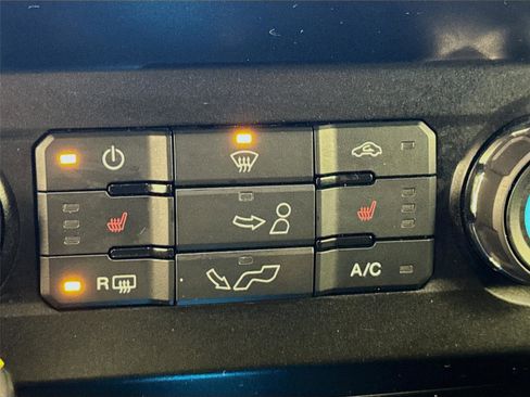 Used 2019 Ford F150 XLT w/ Equipment Group 302A Luxury image 20