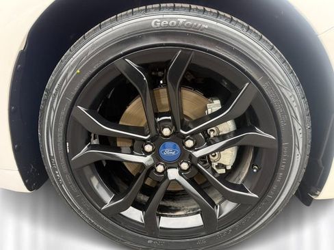 Used 2020 Ford Fusion SE w/ Equipment Group 151A image 12