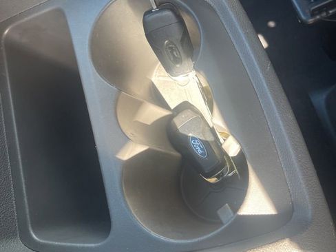 Used 2021 Ford Transit 350 XLT image 8