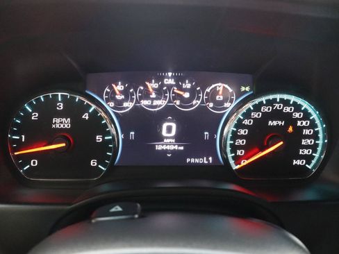 Used 2018 GMC Yukon Denali AWD/4WD image 22