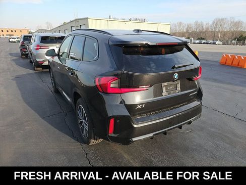 Used 2025 BMW X1 xDrive28i image 4