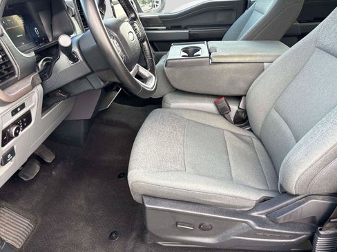 Used 2025 Ford F150 XLT w/ Equipment Group 301A Standard AWD/4WD image 15