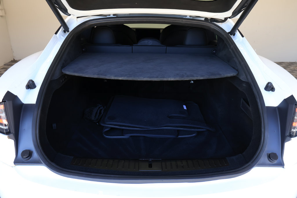 Used 2022 Tesla Model S AWD/4WD image 14