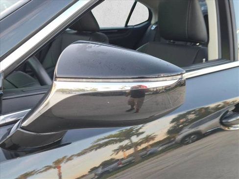 Used 2021 Lexus ES 350 w/ Premium Package FWD image 11