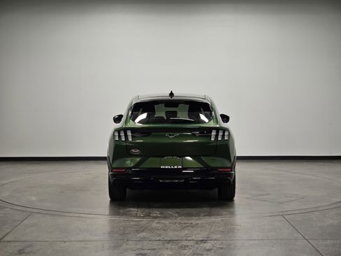 Used 2024 Ford Mustang Mach-E Premium image 7