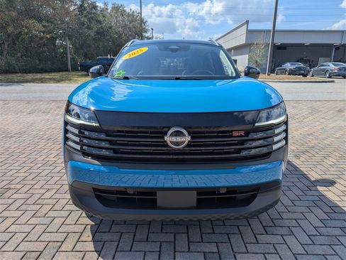 Used 2025 Nissan Kicks SR w/ SR Premium Package image 2