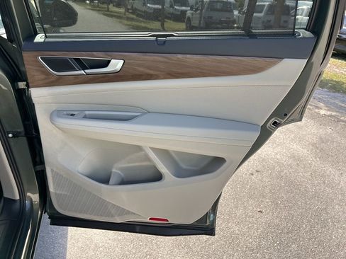 New 2026 Volkswagen Atlas SE image 47