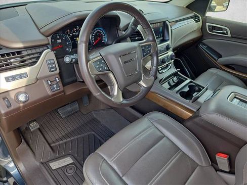 Used 2020 GMC Yukon Denali image 10