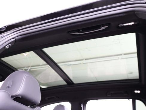 Used 2023 BMW X5 xDrive40i w/ Premium Essential Package AWD/4WD image 24